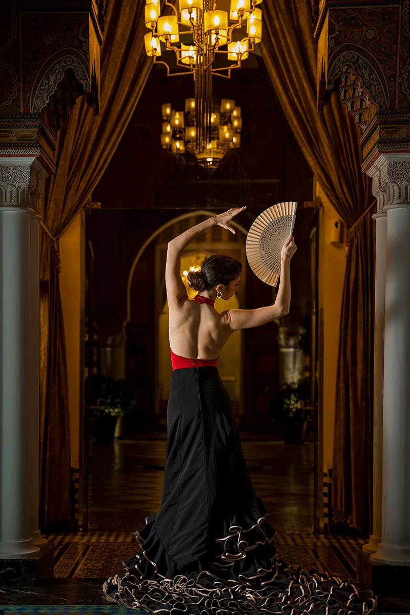 Palais Faraj interior with archway and chandelier