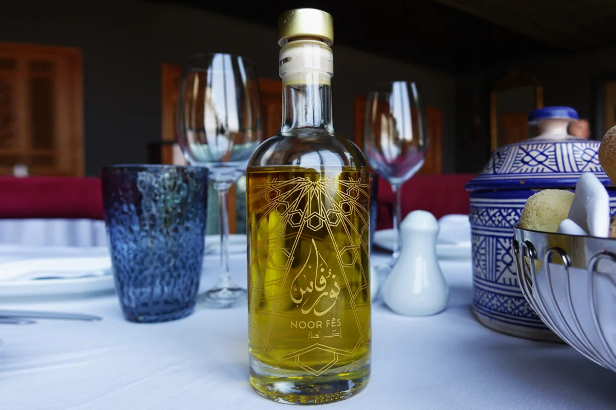 Noor Fes, golden olive oil