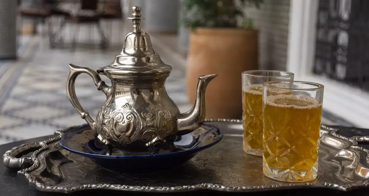 Mint tea in Morocco, an art of hospitality