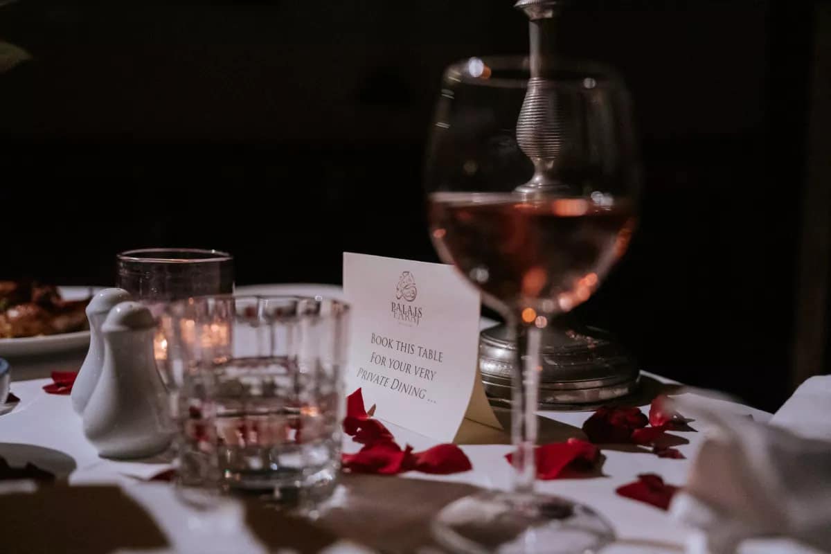 Book a table at L'Amandier Restaurant - Palais Faraj