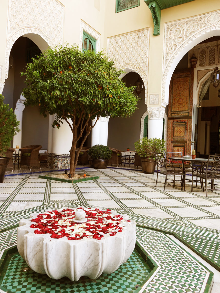 luxury riad fes palais faraj patio 20